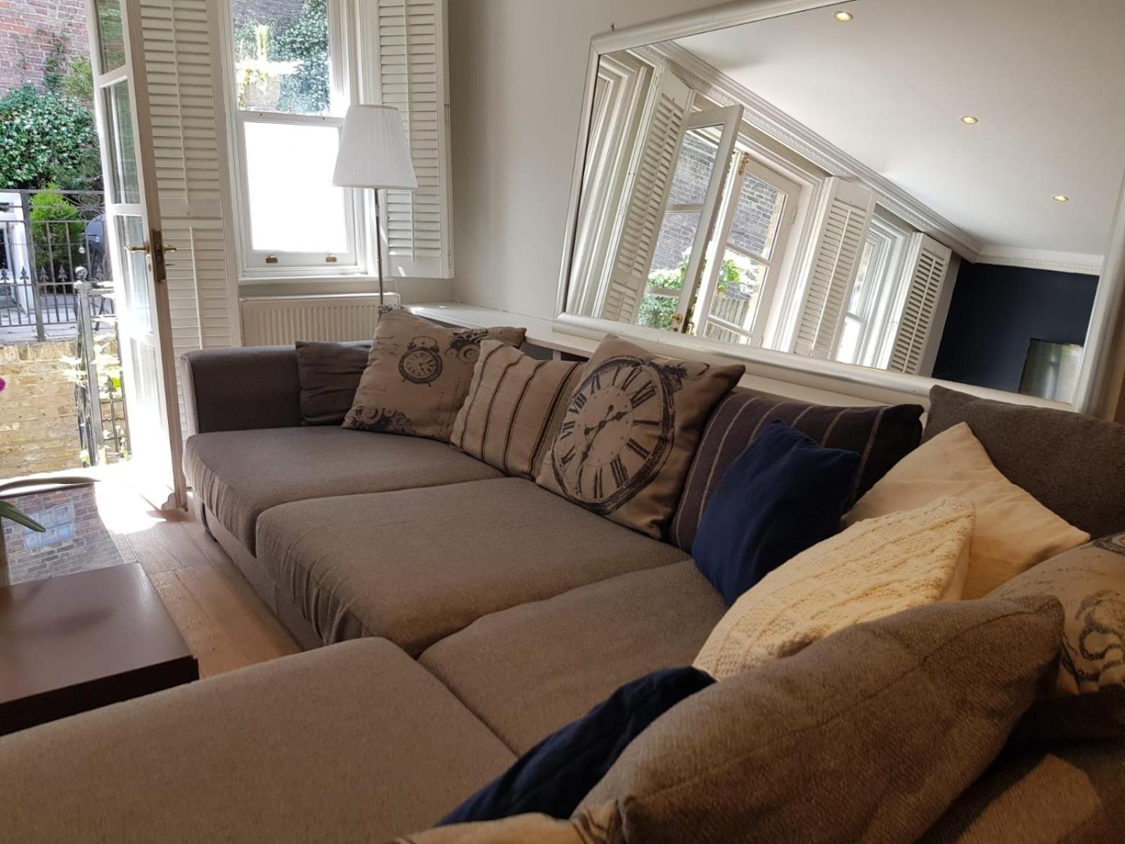 Ferienhaus 5 Bed House - Fancy - Sleep Up To 12 - London