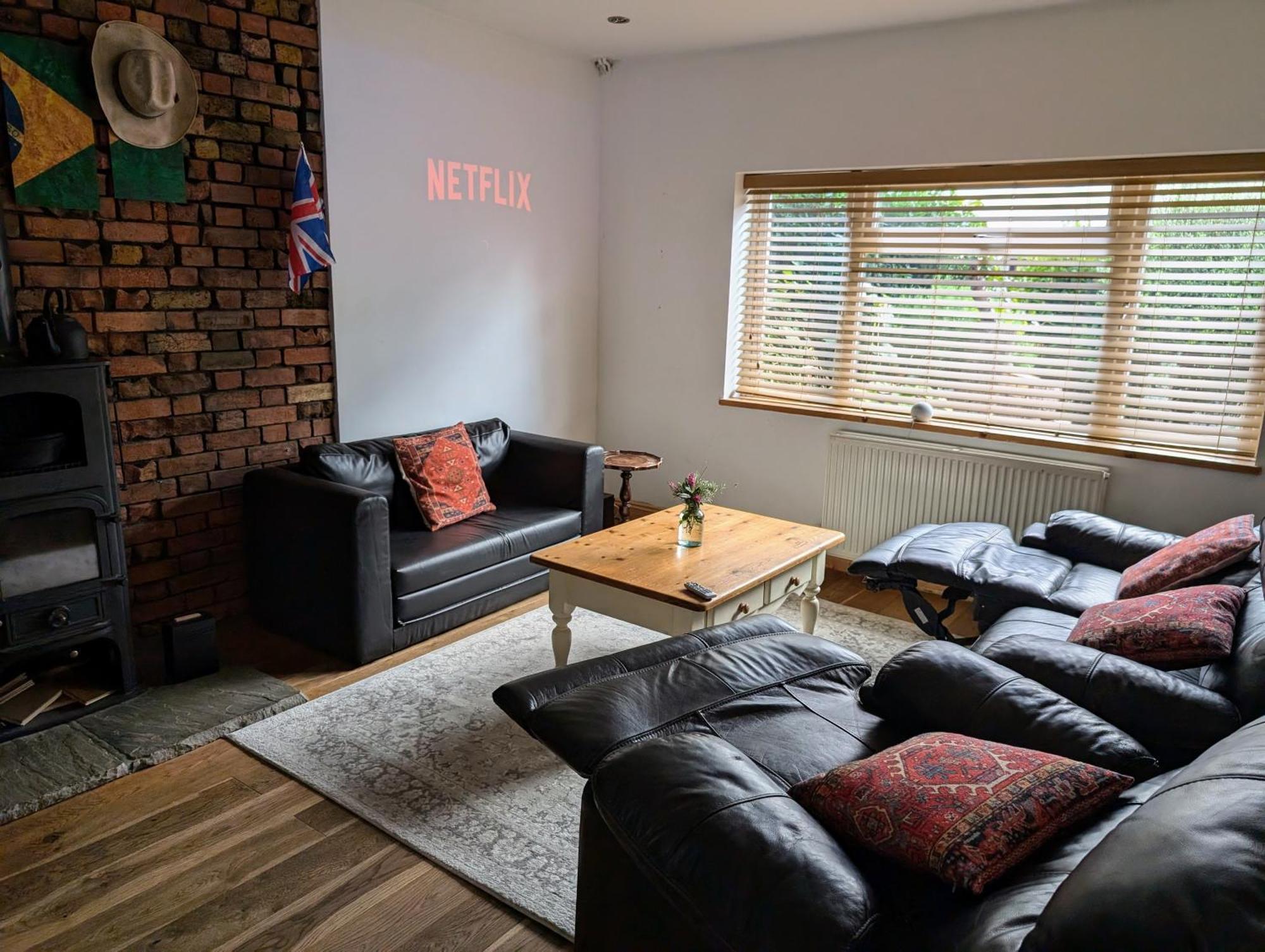 Villa 3bedrooms House Sleeps10 Garden&parking Ably *