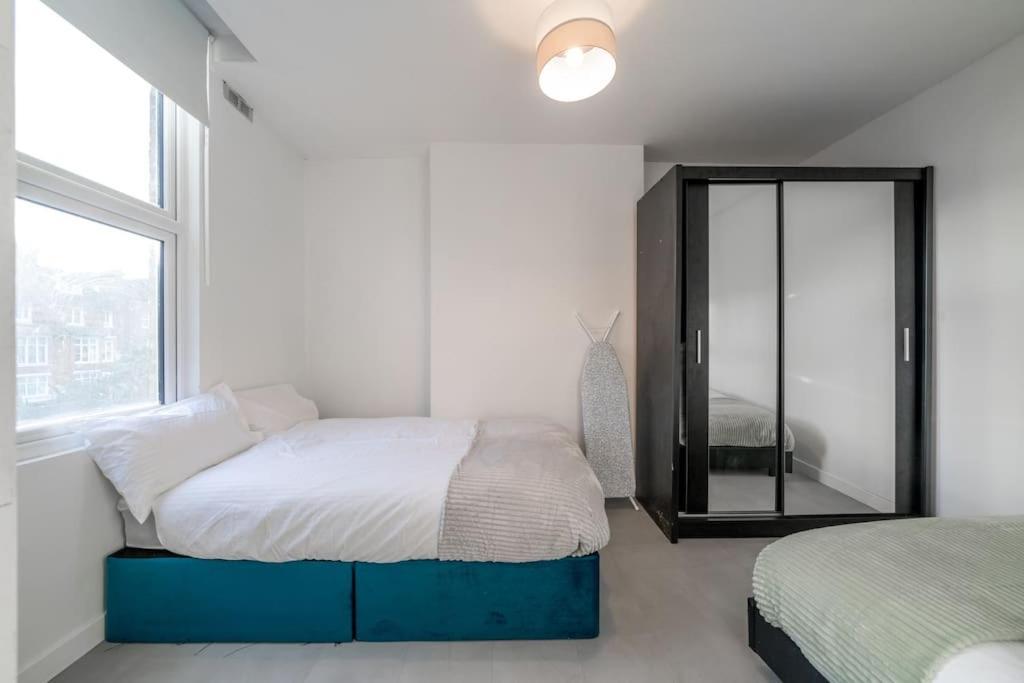 New 3bed Stylish With Amazing Transport Apartment London