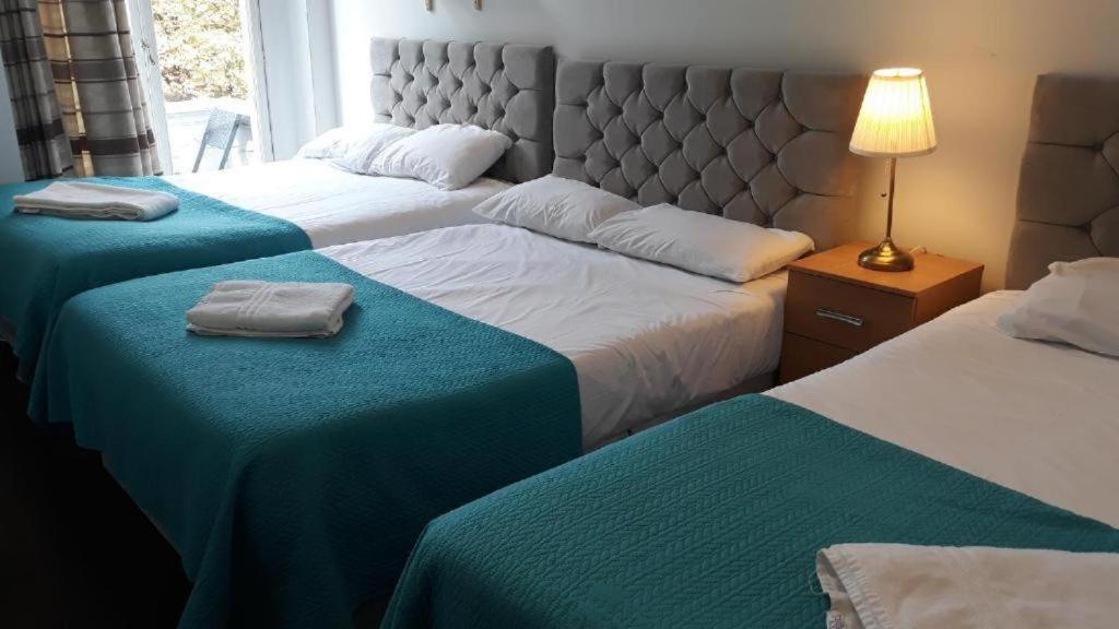 Hotel 145 Twin Towers London