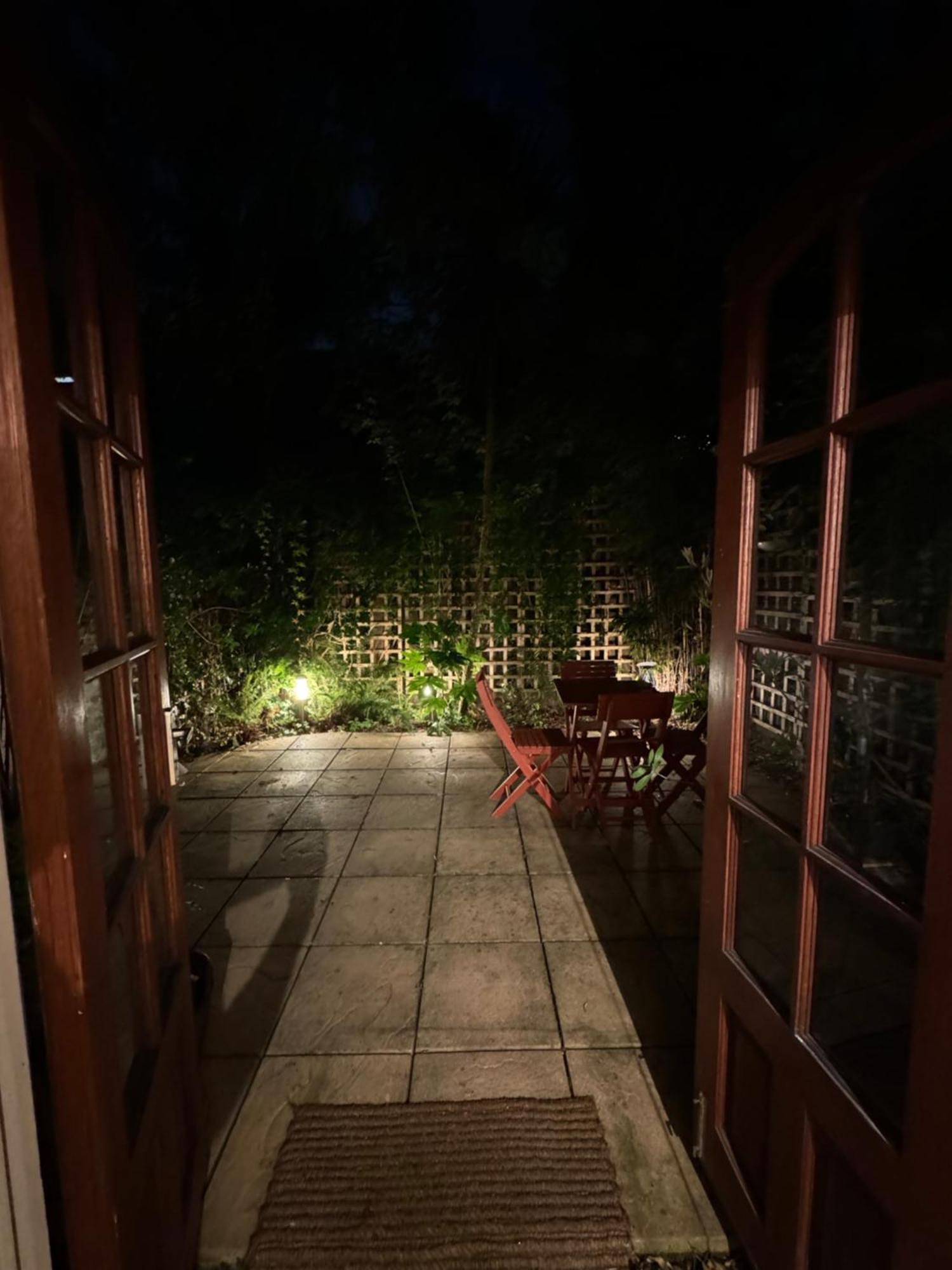 A Beautiful With A Private Garden Hospedagem domiciliar
