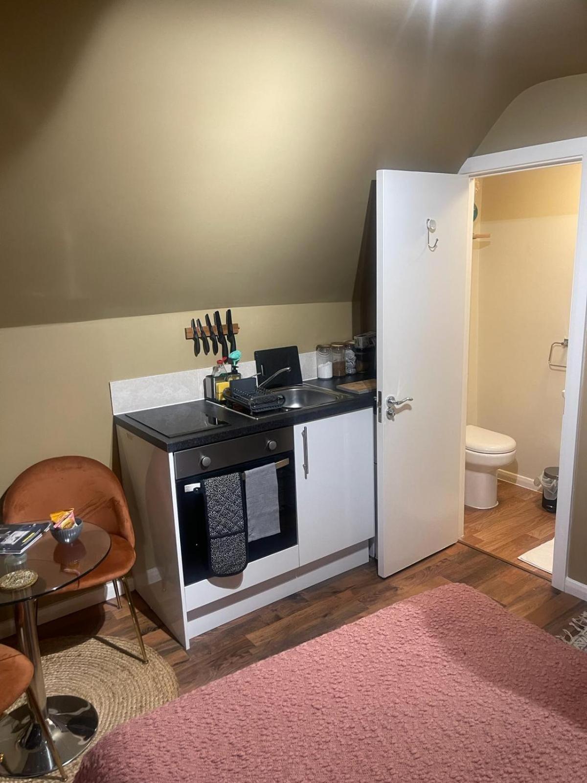 Hansville Park Apartment
