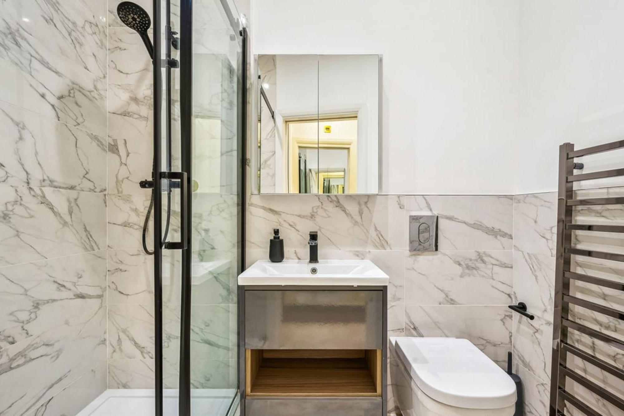 Elegant Fitzrovian Apartment London