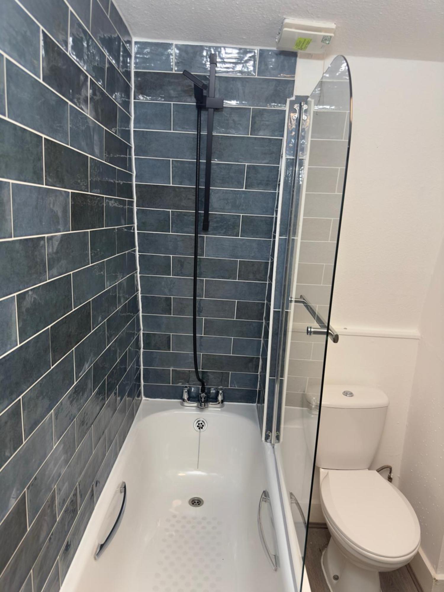 Newly Decorated 5-bed Hackney Townhouse