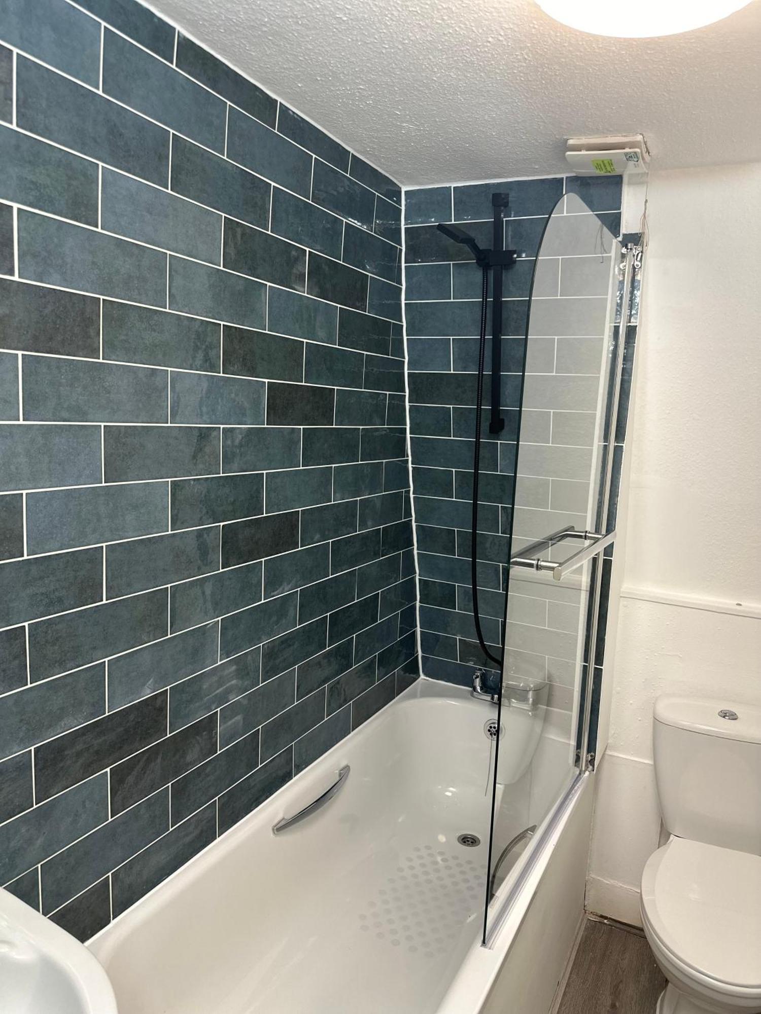 Newly Decorated 5-bed Hackney Townhouse Holiday home *