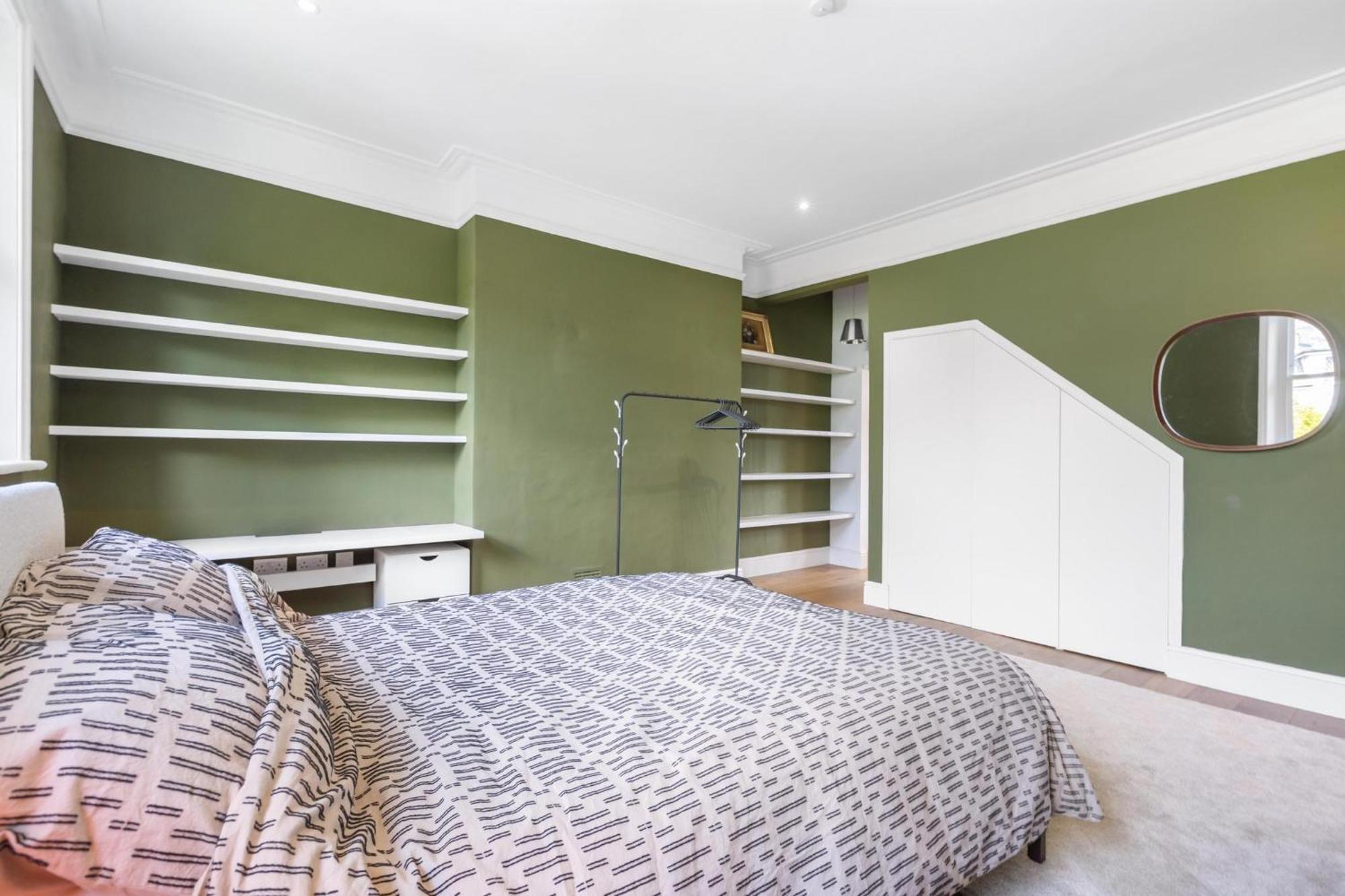 Apartment 3 Bedroom Magical Hampstead Heath *