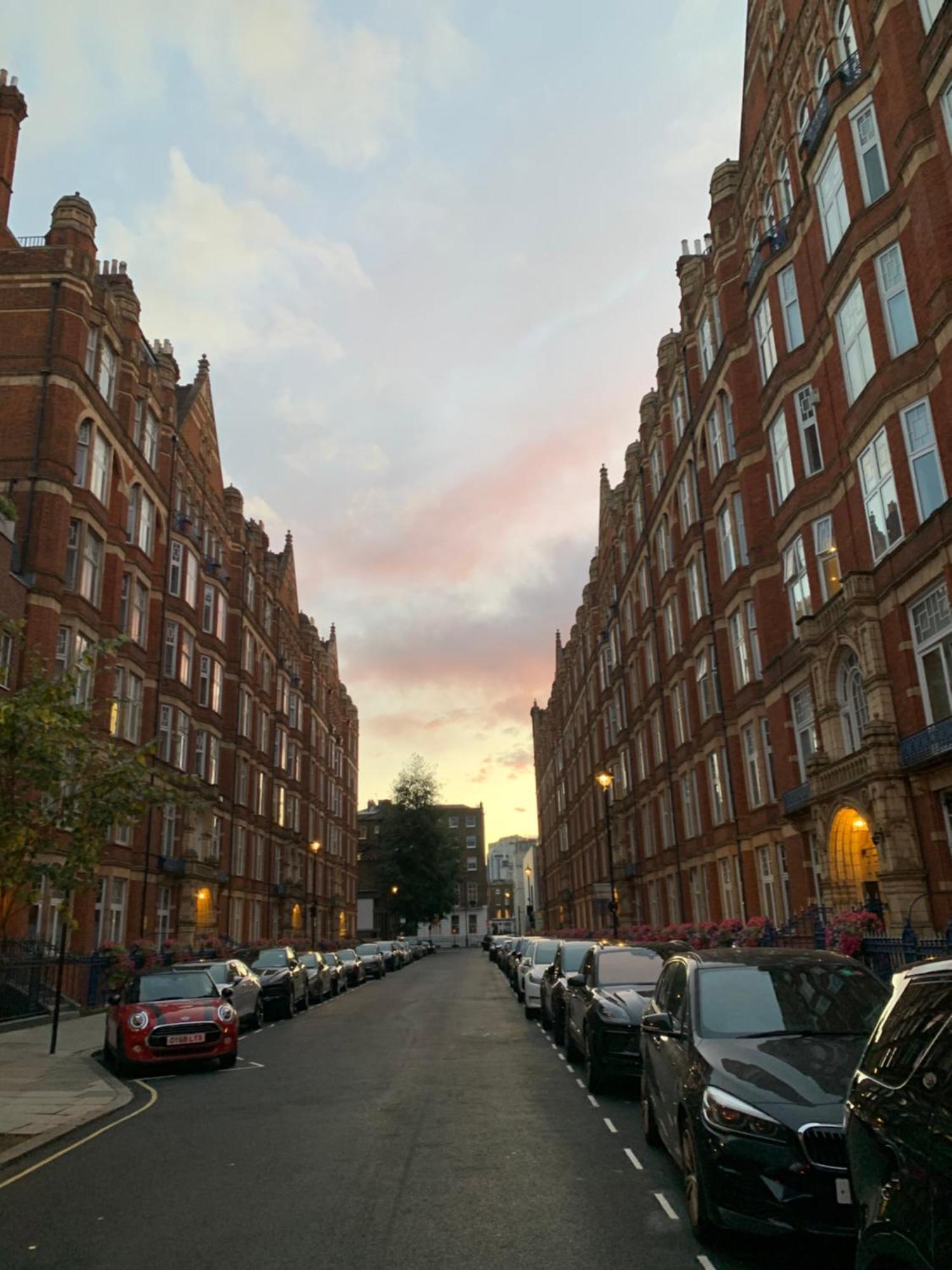 Baker Street 3 Bedroom And 3 Bathroom Fabulous Flat * Londres
