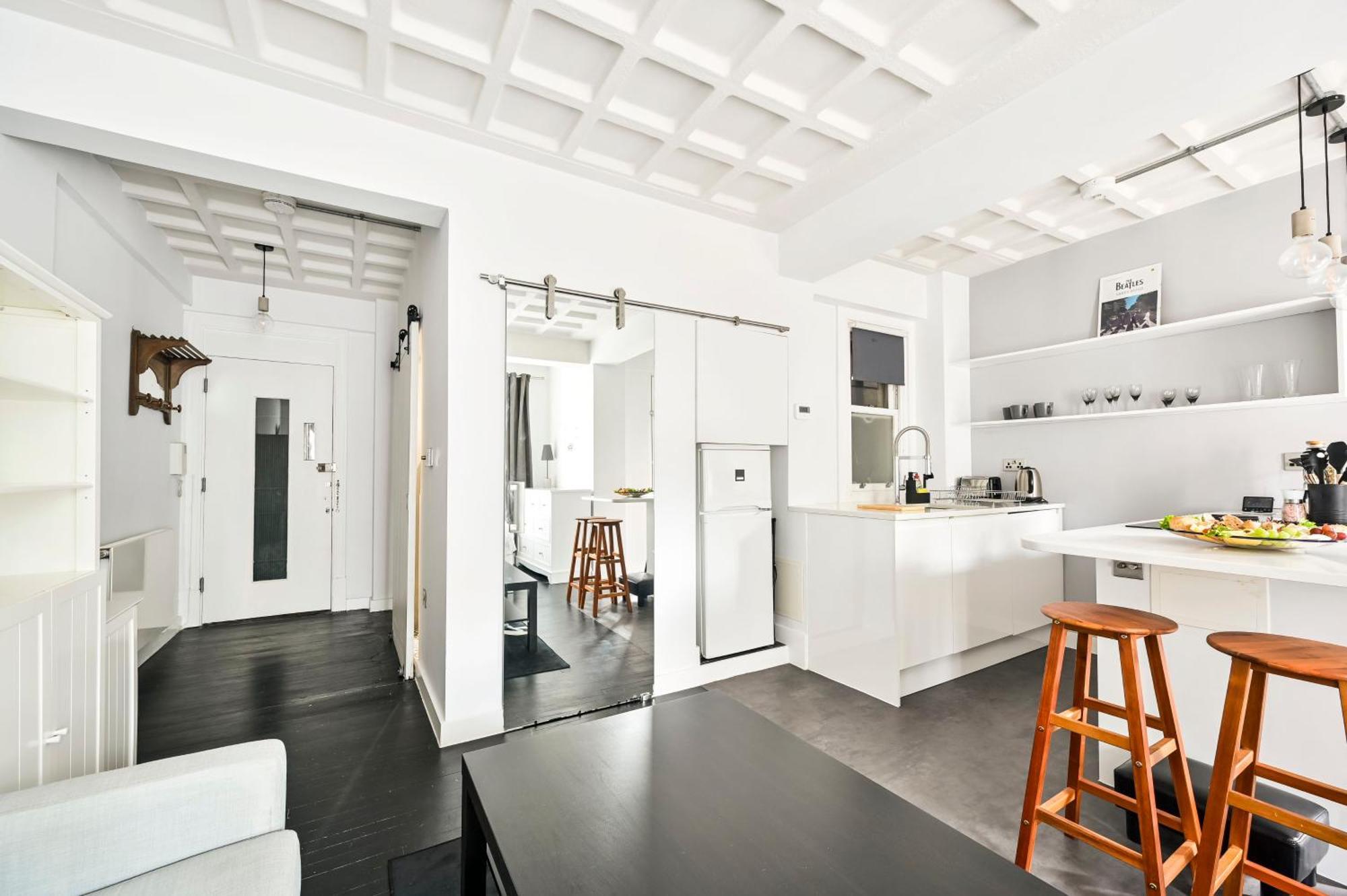 Beatles-themed Serviced On Abbey Road Apartamento Londres