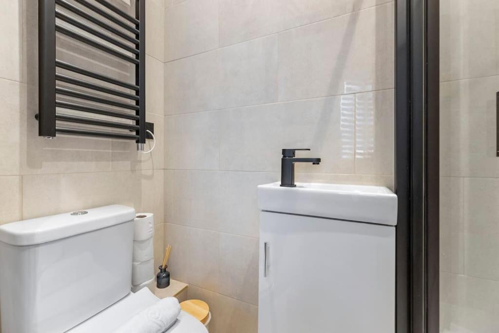 Ground Floor Finsbury A1 Next Arsnl Apartment
