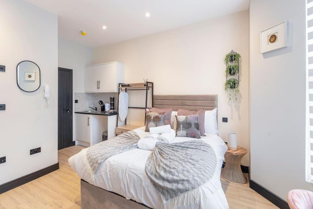 Apartment Ground Floor Finsbury A1 Next Arsnl *