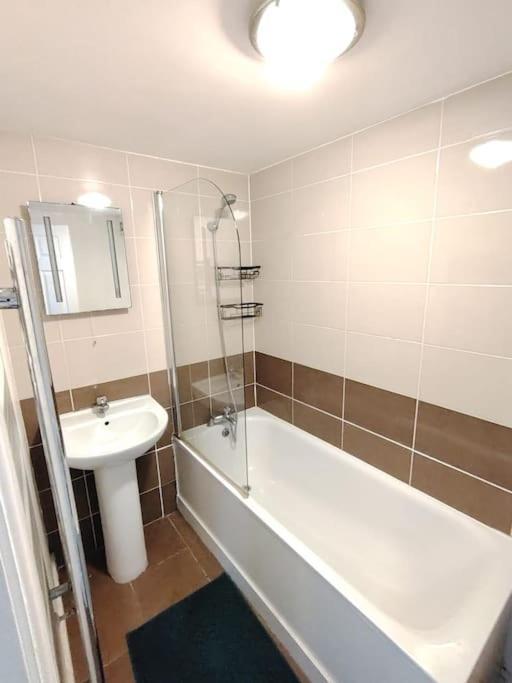 Cosy 1 Bedroom Flat In Fulham Apartment