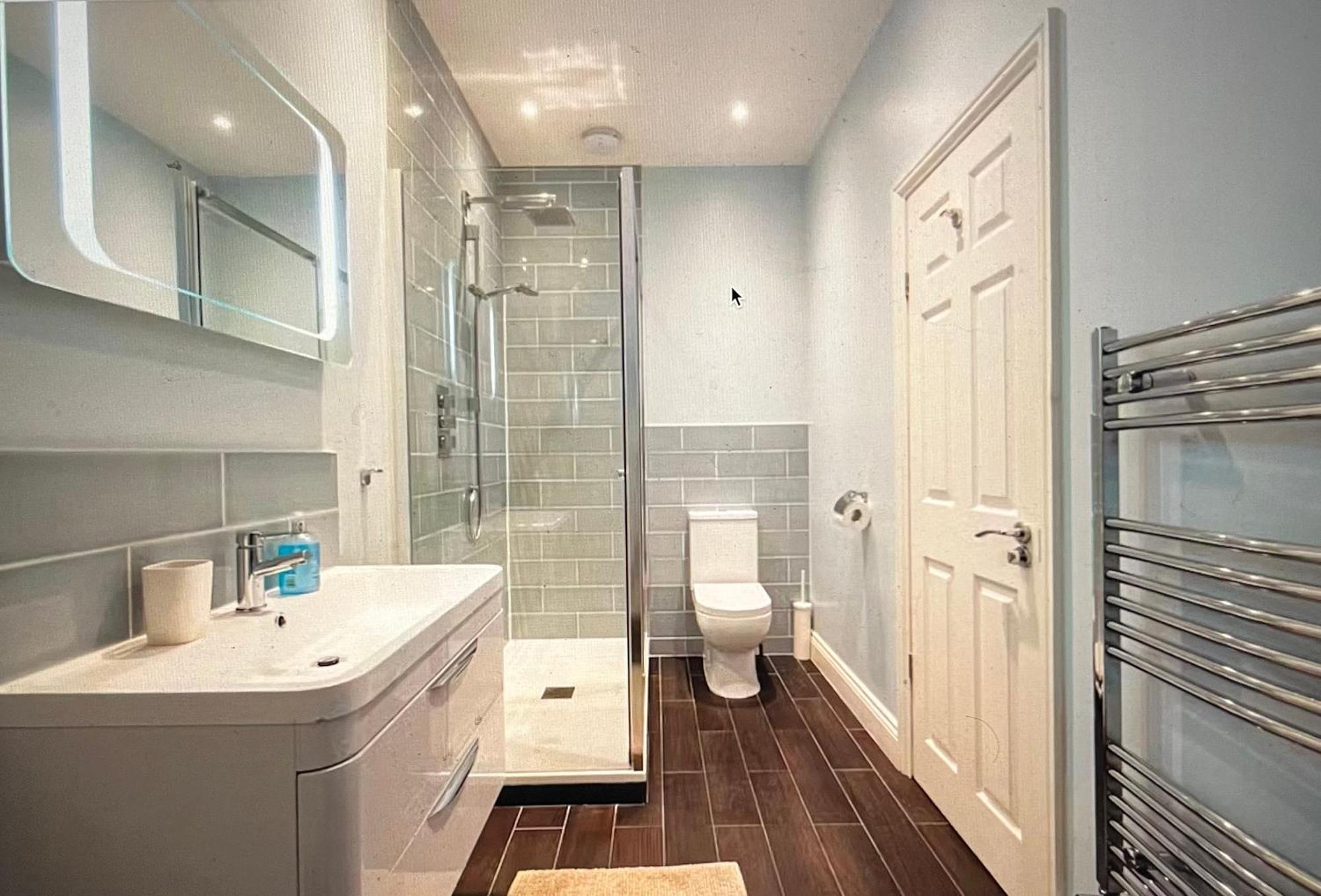 Stunning And Peaceful Flat Apartment London