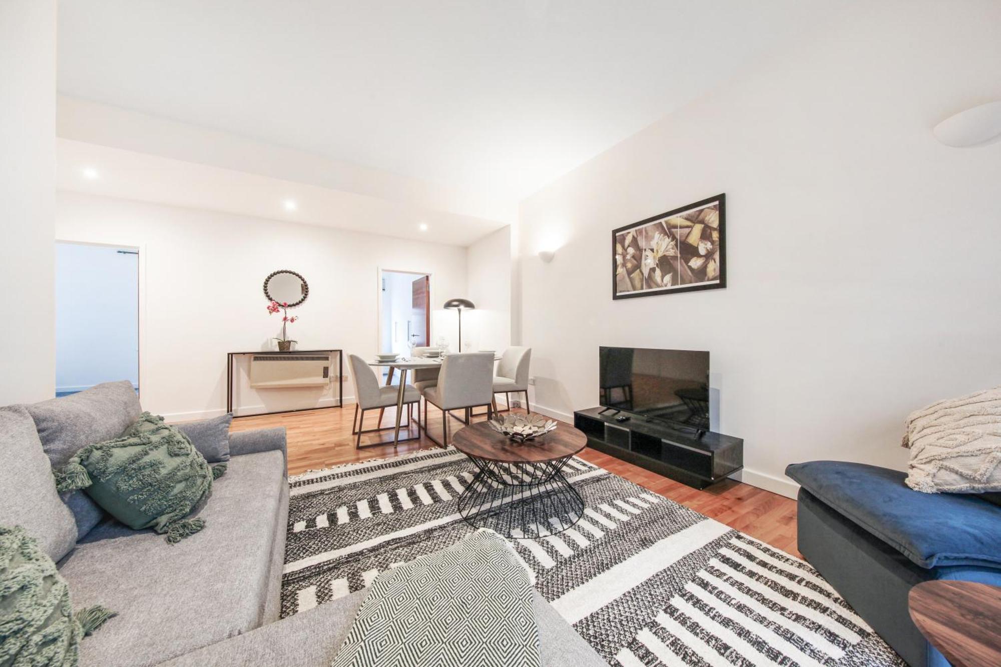 Chic 2 Bed Near Camden Market Free Wifi By Aparts Apartment