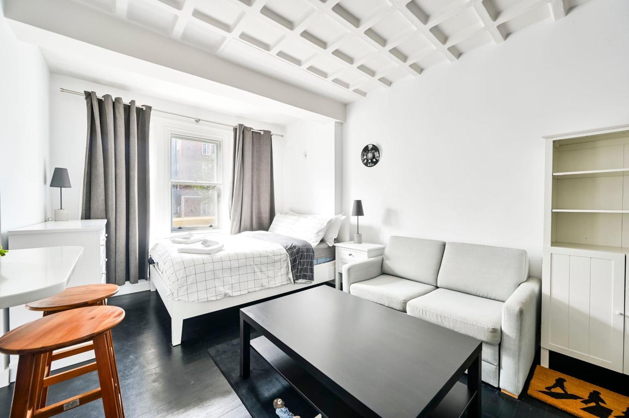 Beatles-themed Serviced On Abbey Road Apartamento *