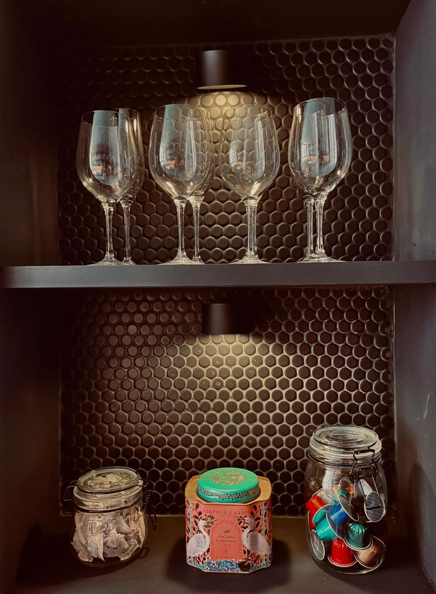 Apartment 2bed Kings Road Chelsea Apt,