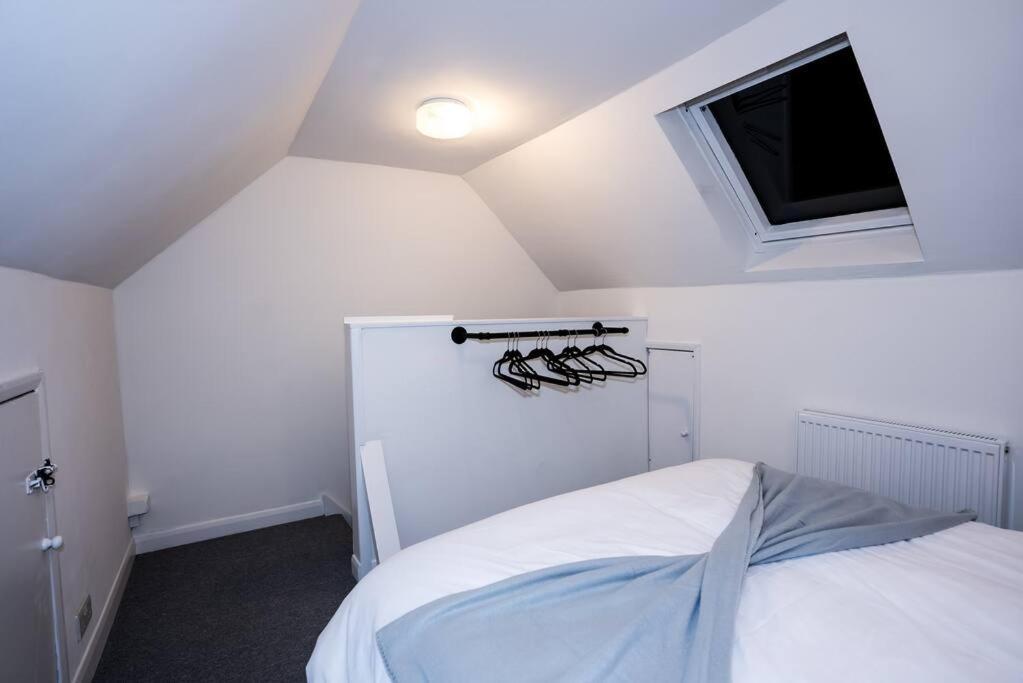 3 Bed Modern House Tottenham Apartamento
