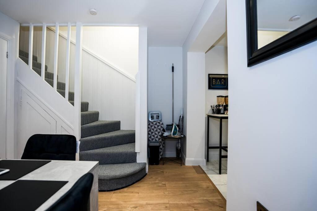 Apartamento 3 Bed Modern House Tottenham *