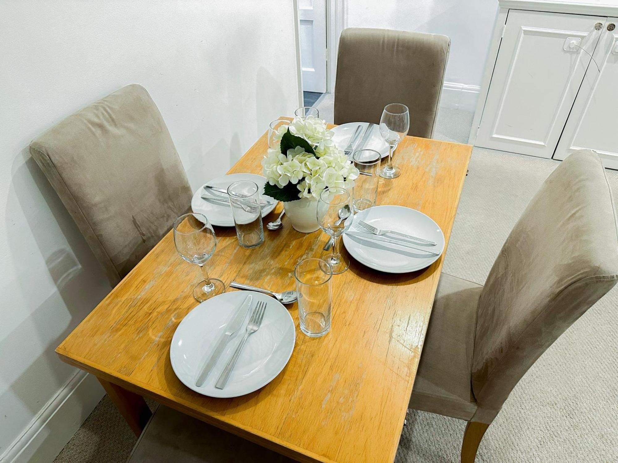 Lovely 3 Bedroom Maisonette With Private Roof Terrace In Hammersmith Apartment *