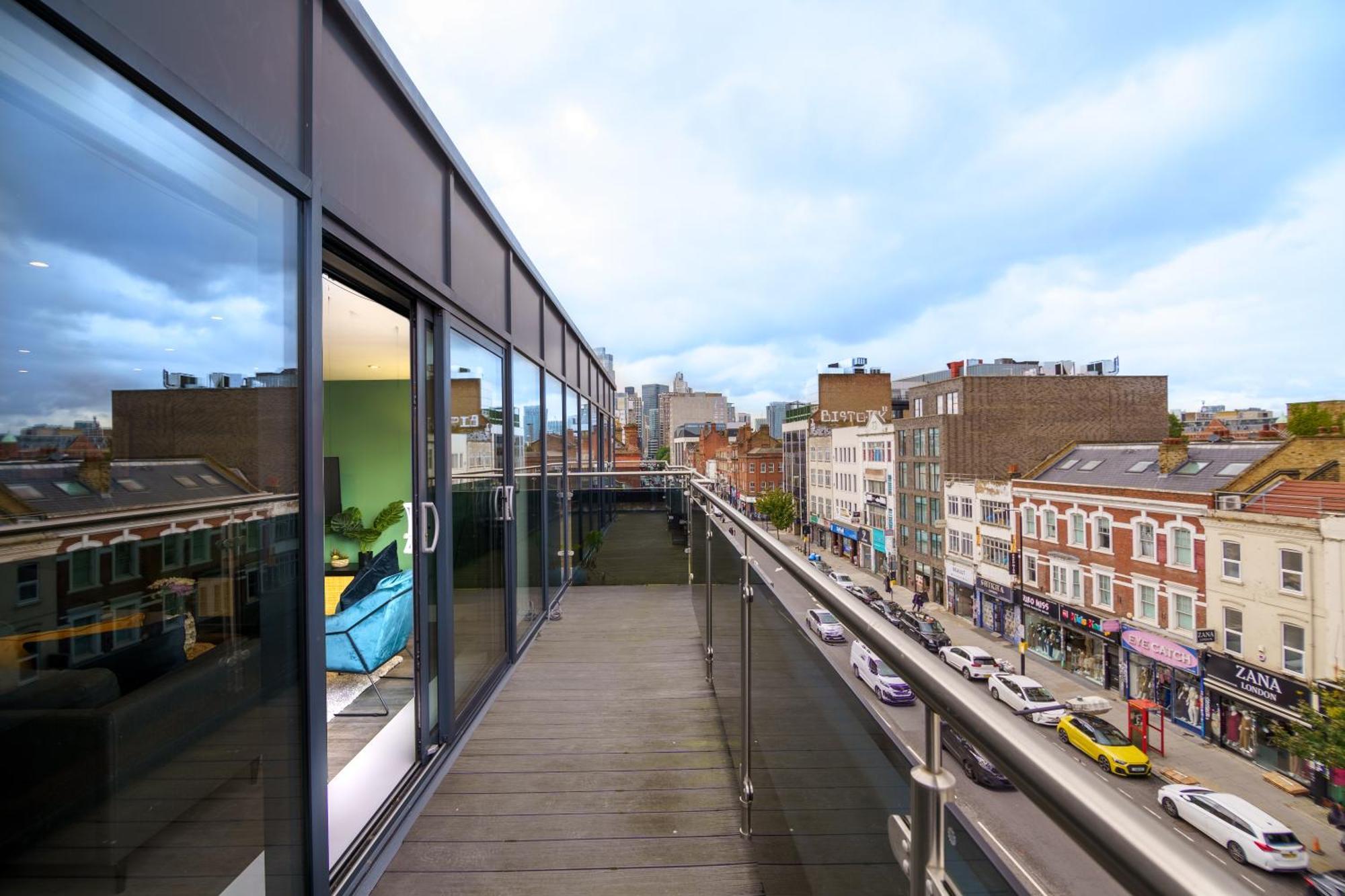 Apartment Elegant Luxe Penthouse In Whitechapel London
