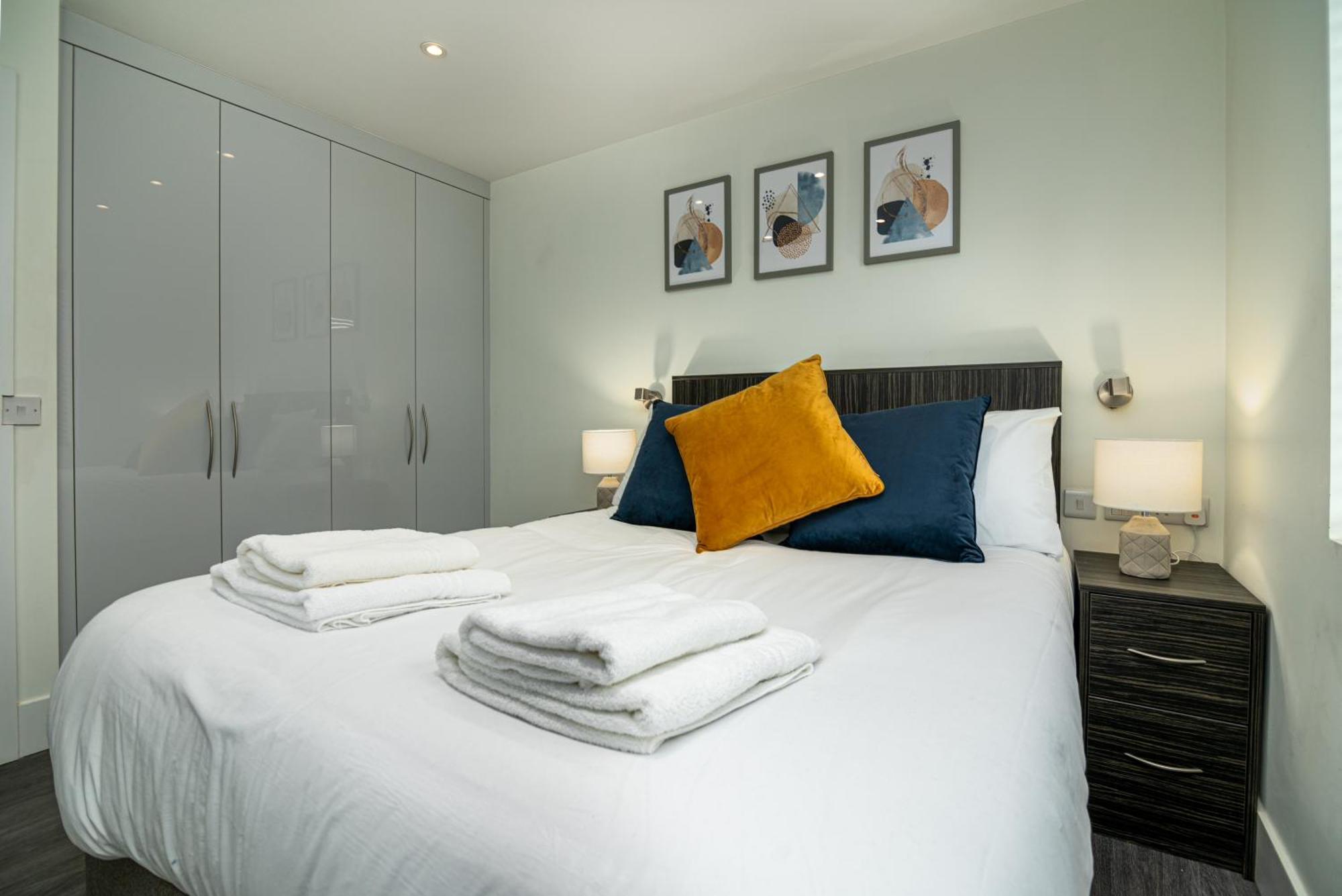 Elegant Luxe Penthouse In Whitechapel *