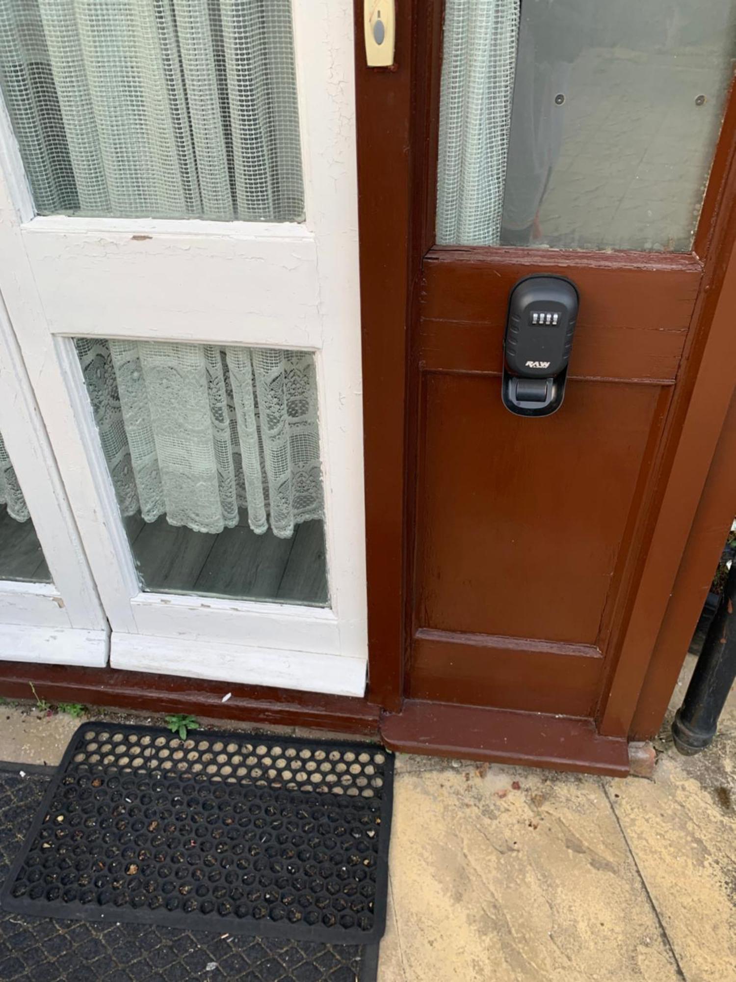 Homestay Small Double Ovo Wembley Stadium London