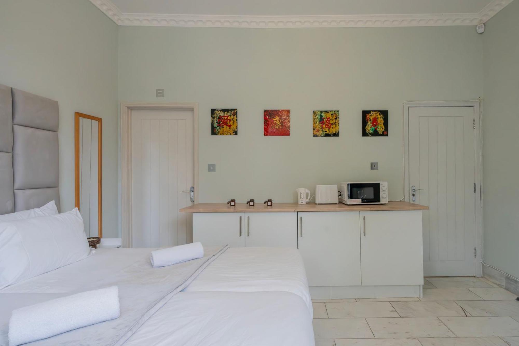 Apartment Finchley Road & By Primecityhosts London