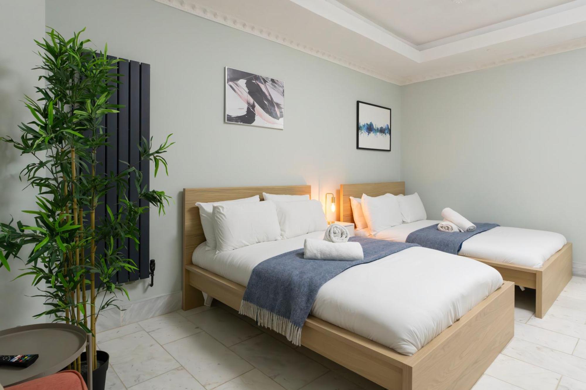 Apartment Finchley Road & By Primecityhosts London