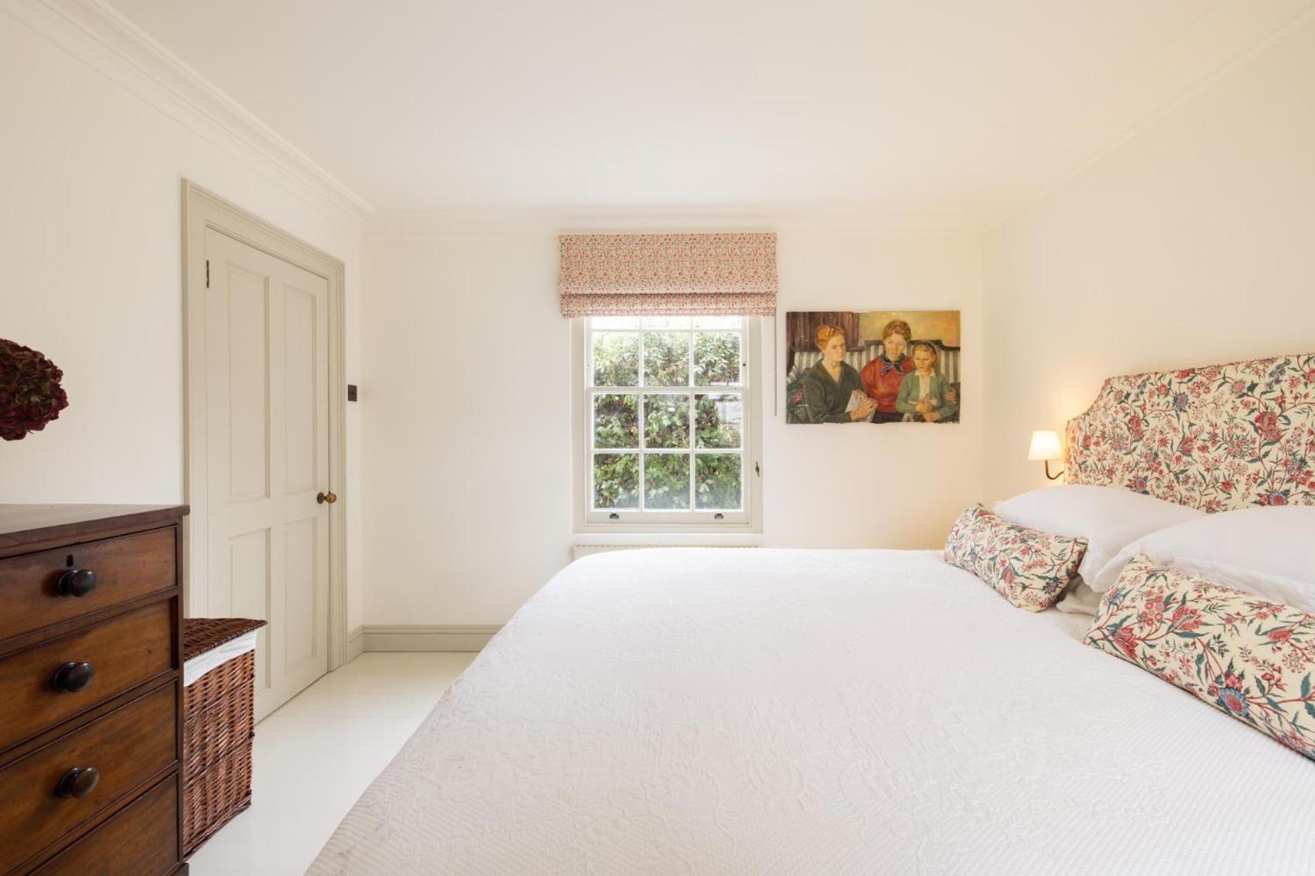 Living - 3 Bedroom In Chelsea * London