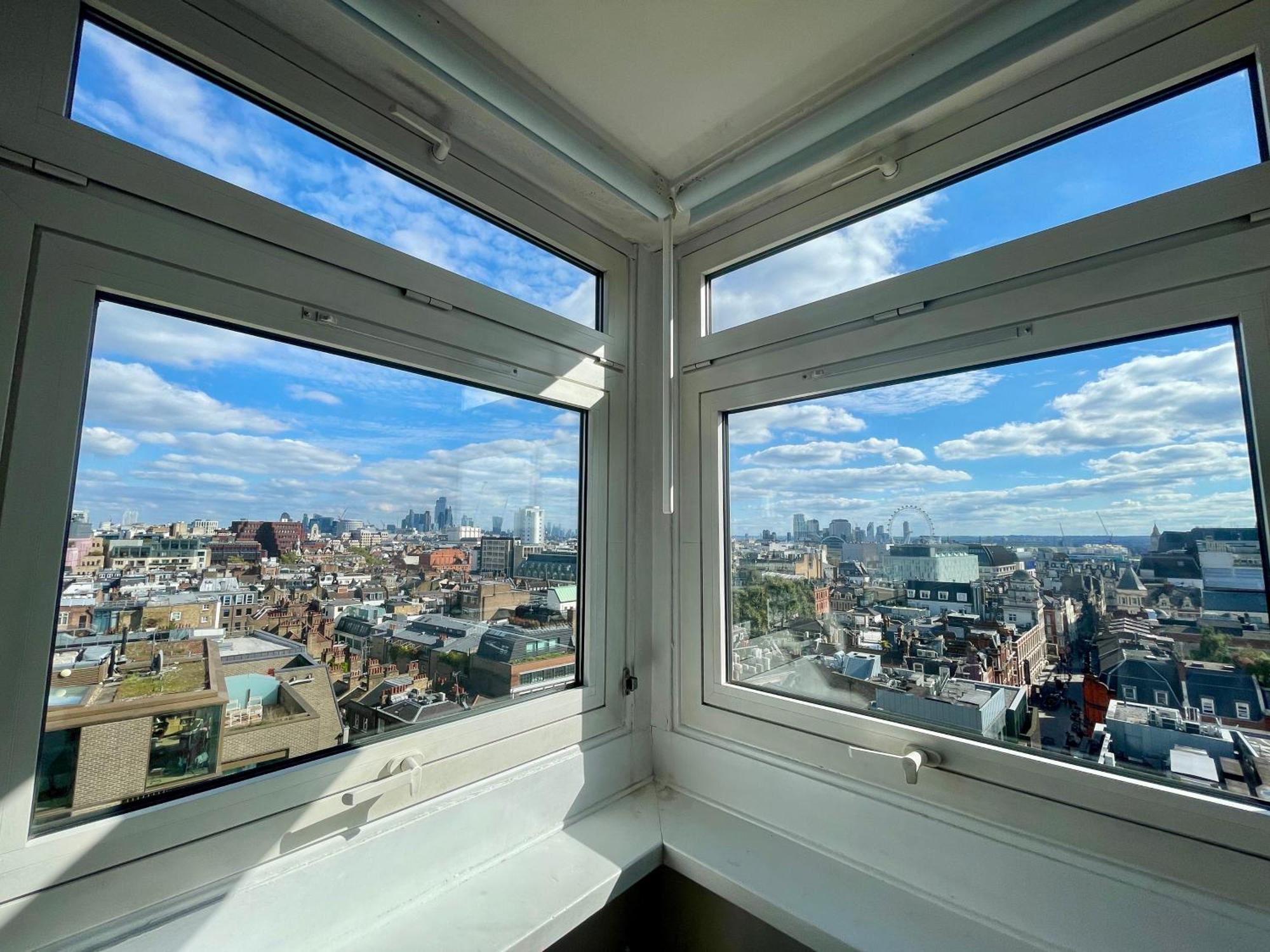 Apartment Bright 2-bedroom In Soho High-rise With Skyline Views