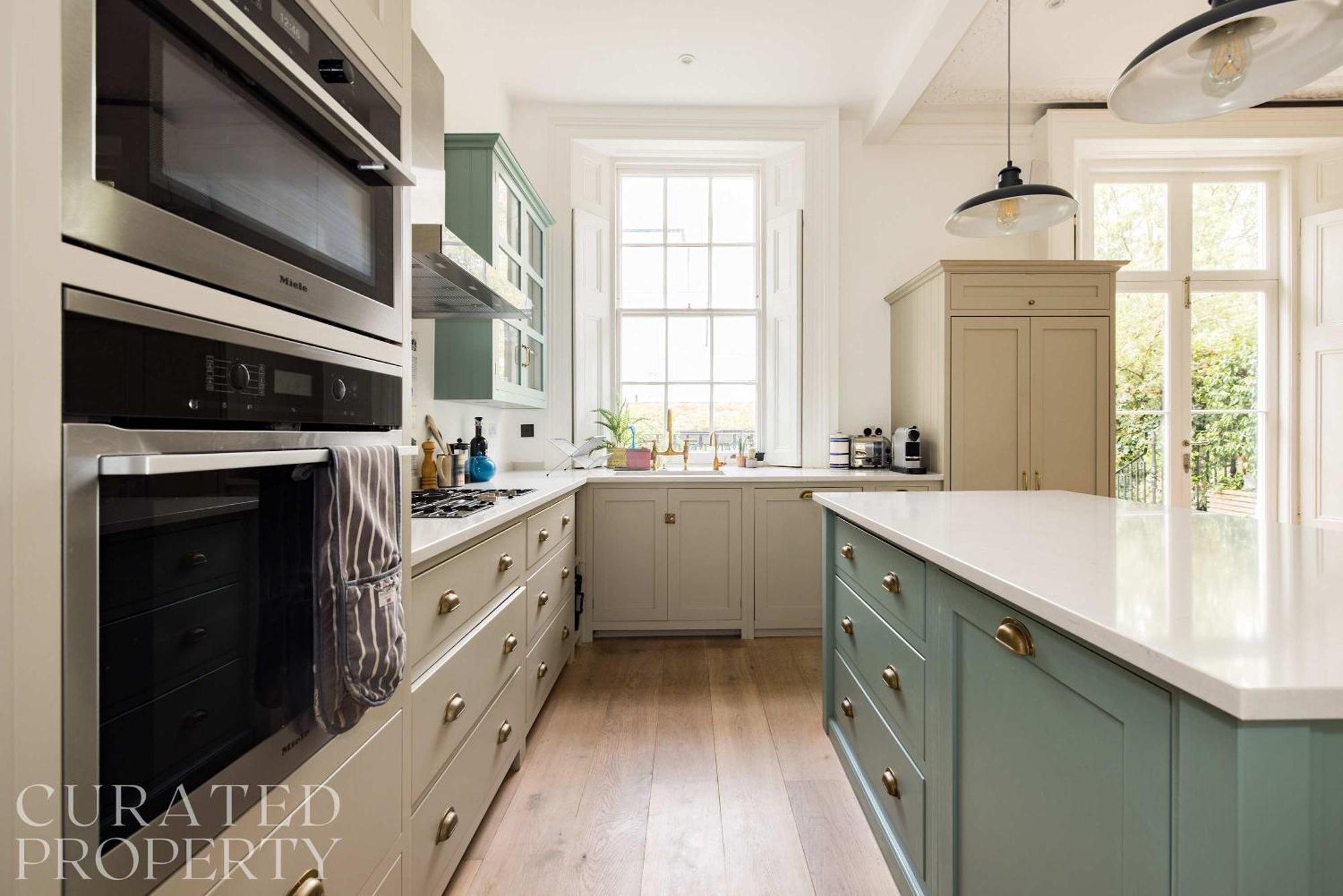 Casa de férias Elegant Primrose Hill Townhouse With Garden
