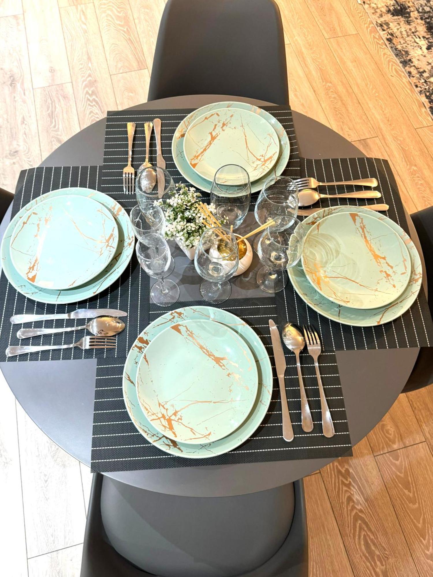 Away From 2 Bedroom Flat 5 Minutes Walk To Alexander Palace Station 15 Min Via Tube To Central With Free Parking Apartamento Londres