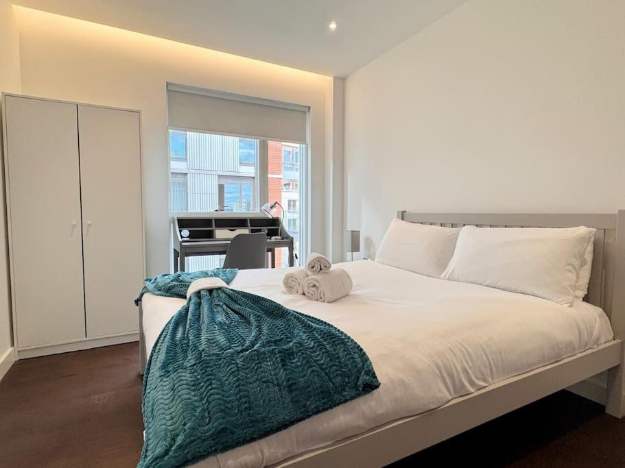 Charming Relaxing 3 Bedroom Walk To Tube London