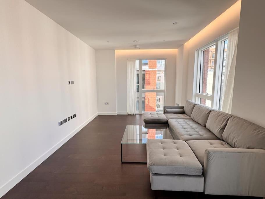 Charming Relaxing 3 Bedroom Walk To Tube * London