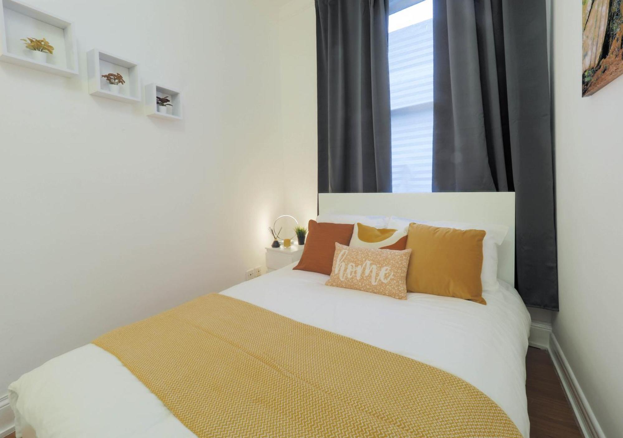 Apartamento F1 Cozy 2 Bed Flat Opposite Olympia Sleeps 5 People