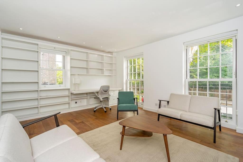Stunning 4 Bedroom In Holland Park