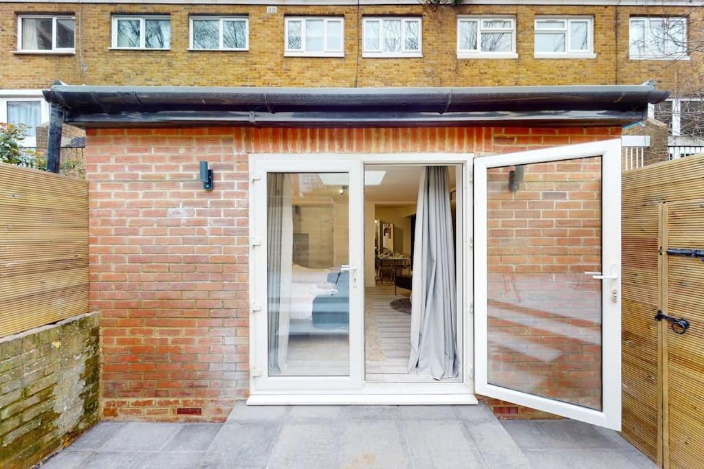 Stylish Near Regents Park! Apartment London