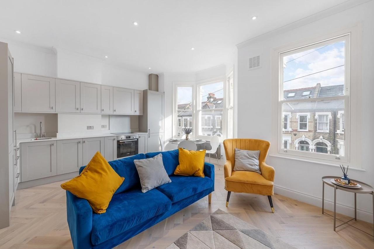 Apartment Super Stylish 2 Bed Brixton Zone 1-3 London