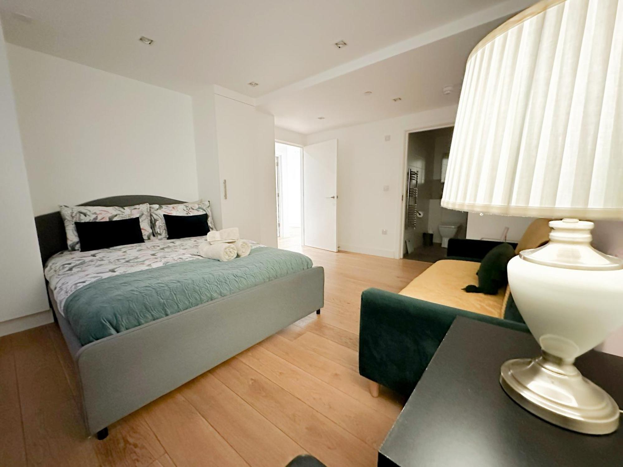 Chic 3 Bedroom Flat With Private Terrace In Holloway Near Finsbury Park * Londres