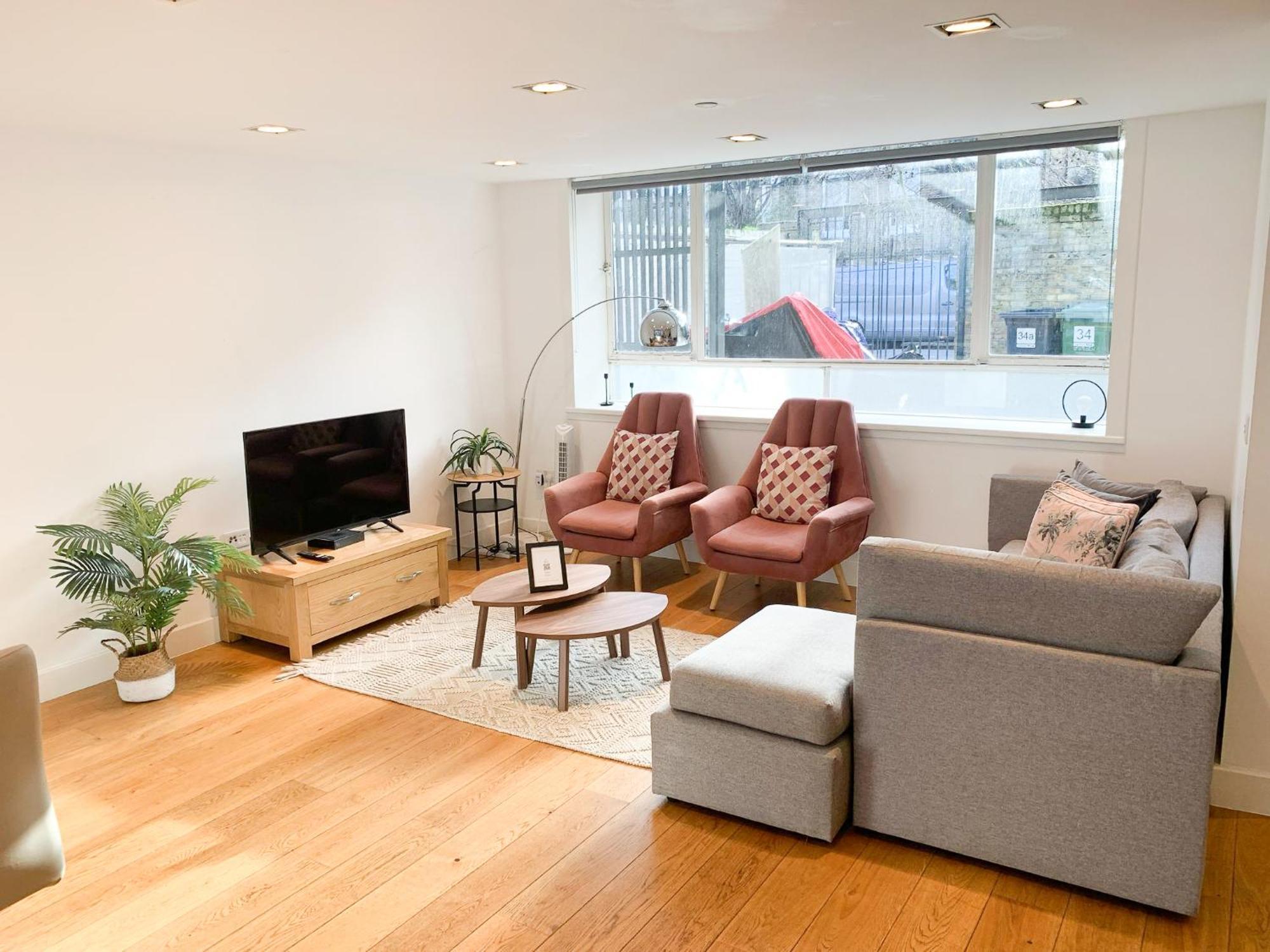 Apartamento Chic 3 Bedroom Flat With Private Terrace In Holloway Near Finsbury Park