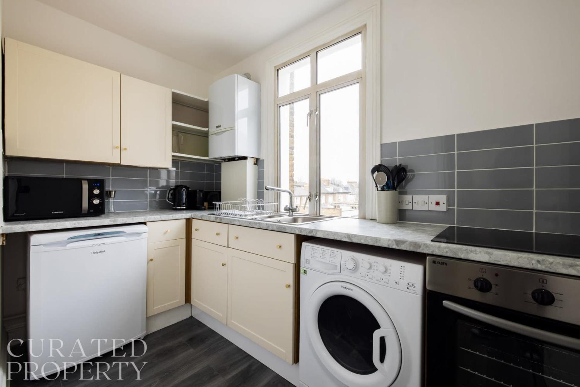 Holiday home Contemporary 2 Bedroom In Shepherd's Bush *