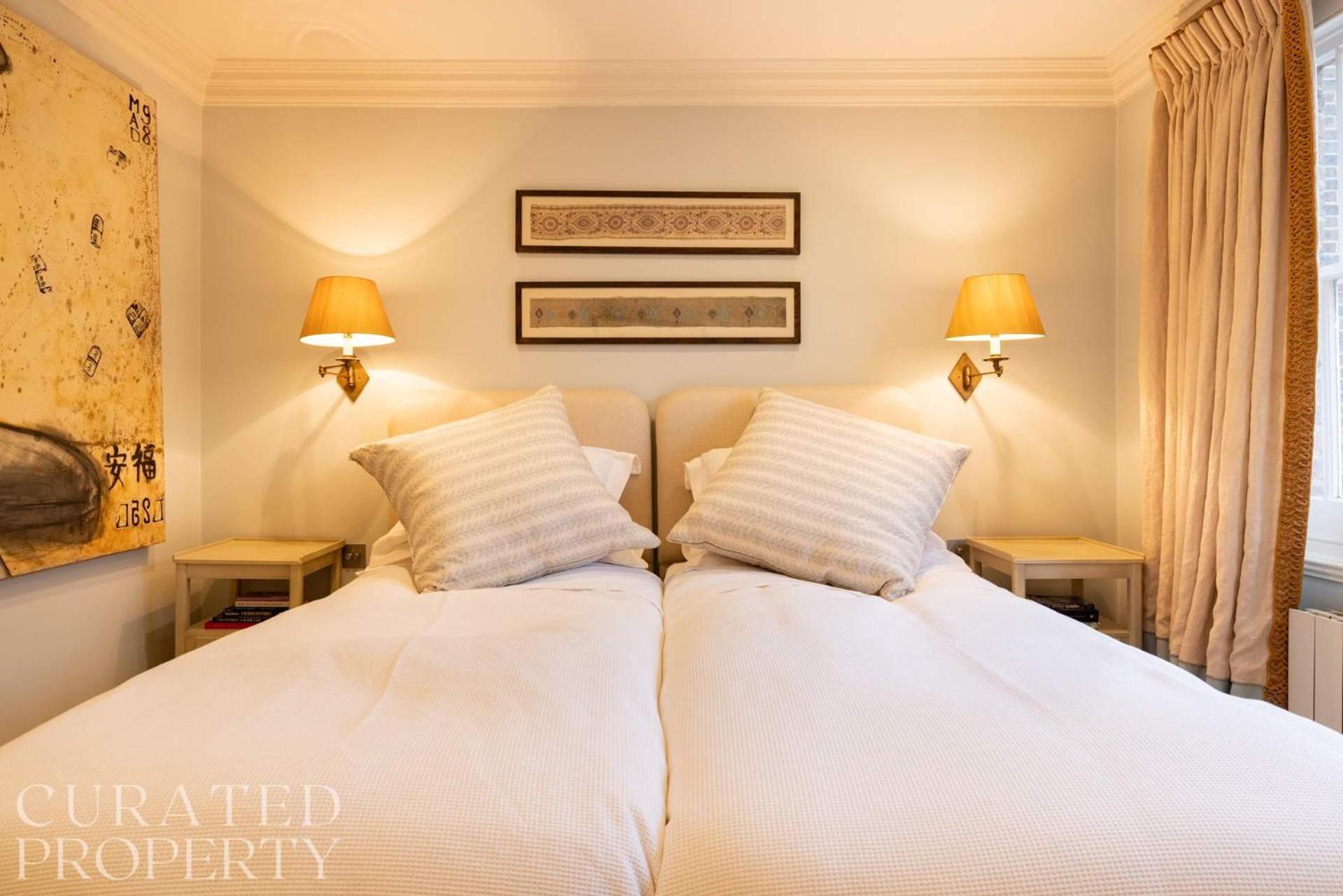 Lavish 2 Bedroom Flat With Roof Garden By Hyde Park London