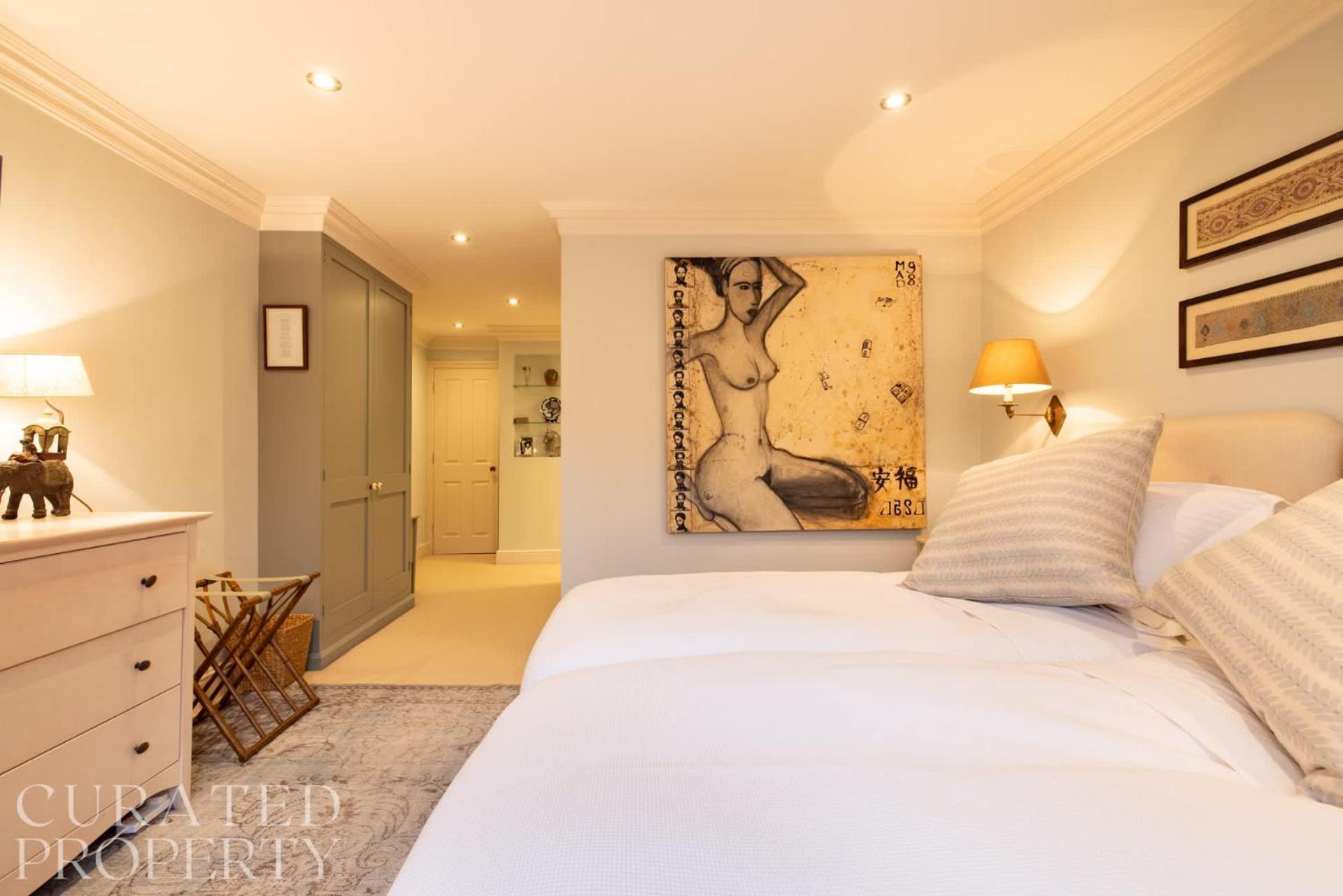Lavish 2 Bedroom Flat With Roof Garden By Hyde Park London