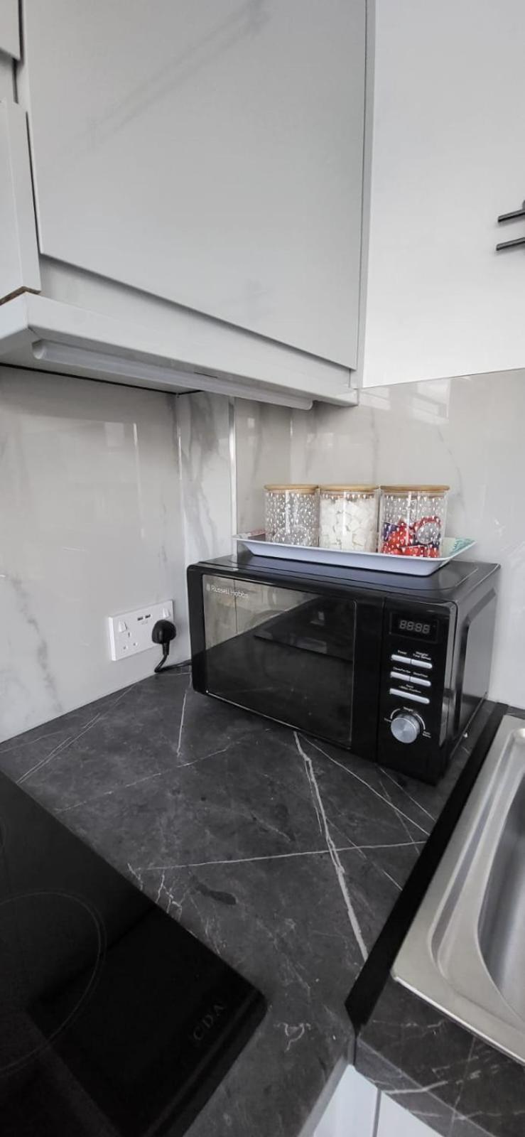 Apartamento 1 Bed, G-floor Close To O2, Excel And Airport Londres