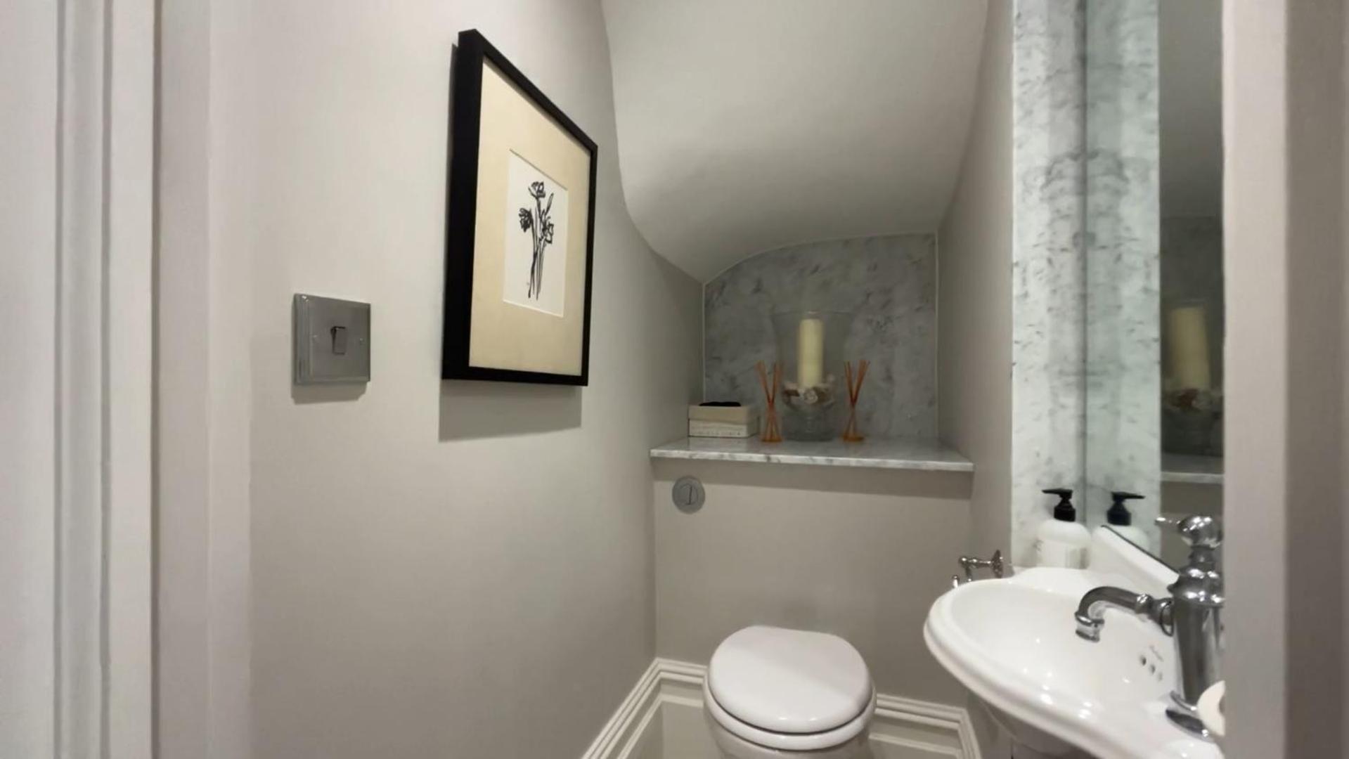 Exceptional Three-bedroom With Three En-suite Bathrooms Apartment *