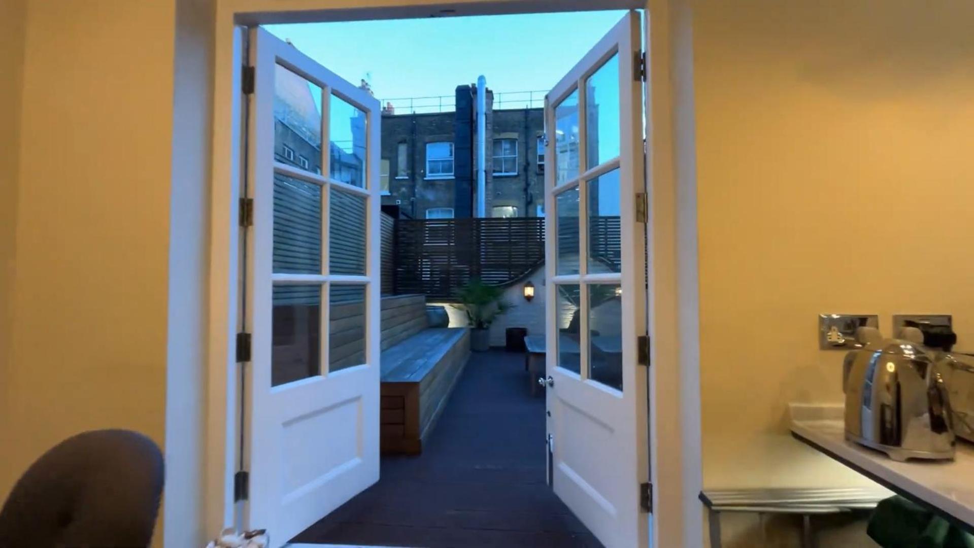 Exceptional Three-bedroom With Three En-suite Bathrooms