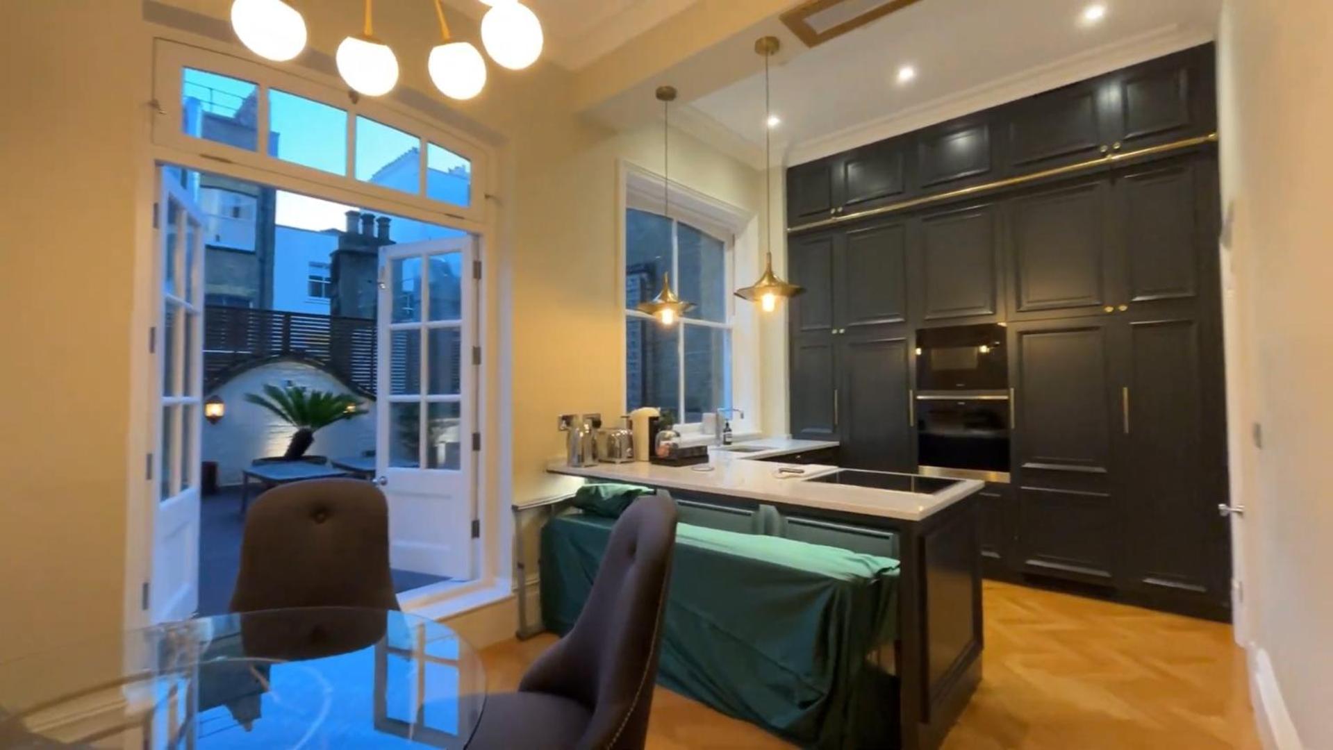 Exceptional Three-bedroom With Three En-suite Bathrooms *