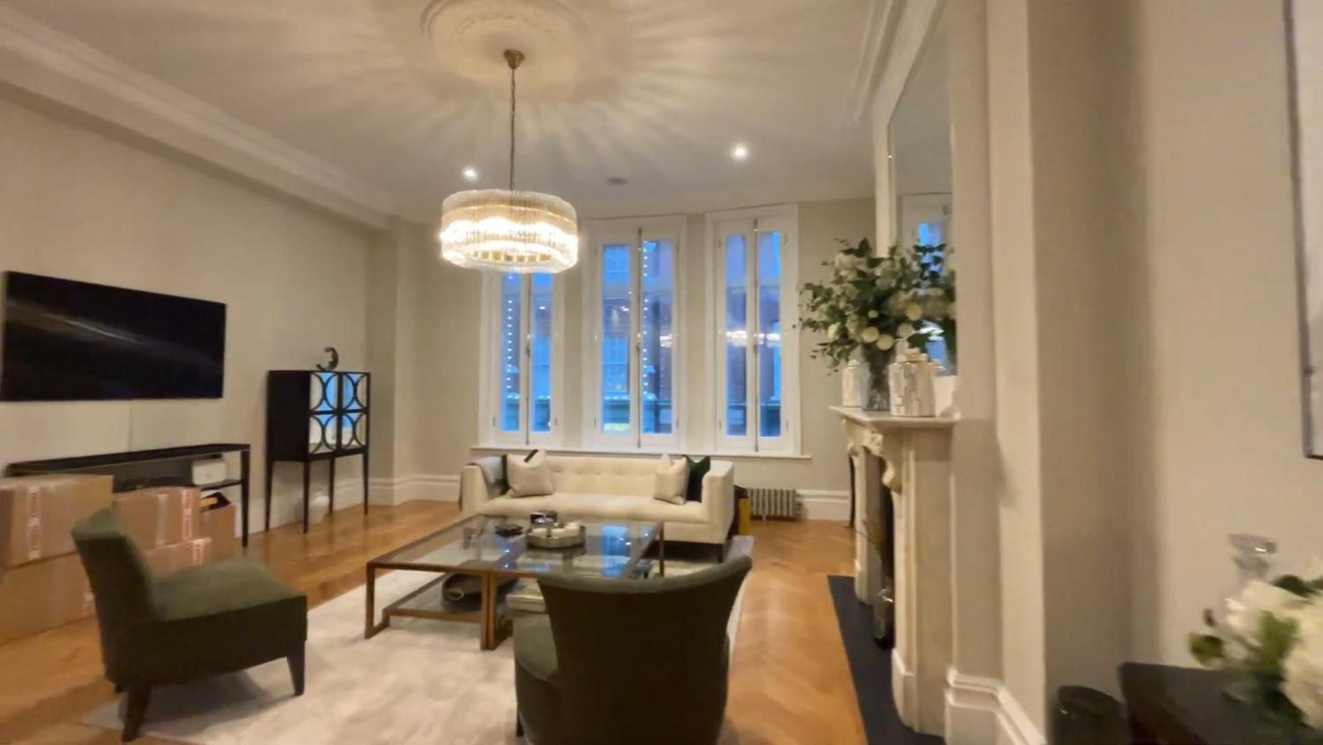 Exceptional Three-bedroom With Three En-suite Bathrooms * London