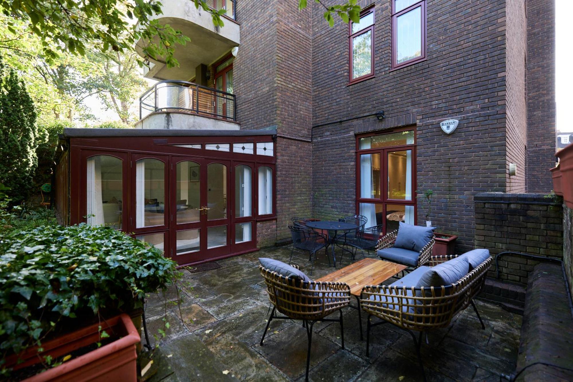 The Primrose Hill Place - Charming 4bdr Flat With Communal Garden Apartment