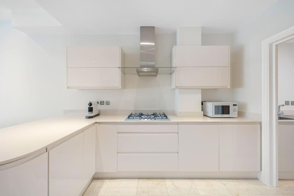 New 3bed In Knightsbridge Apartment