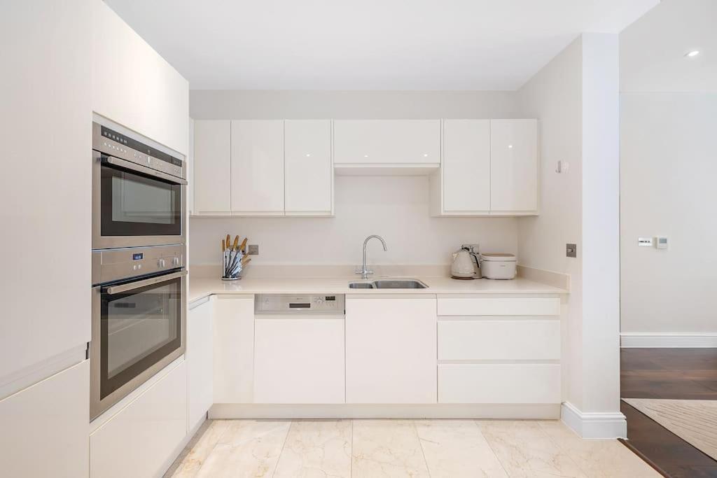 New 3bed In Knightsbridge * London